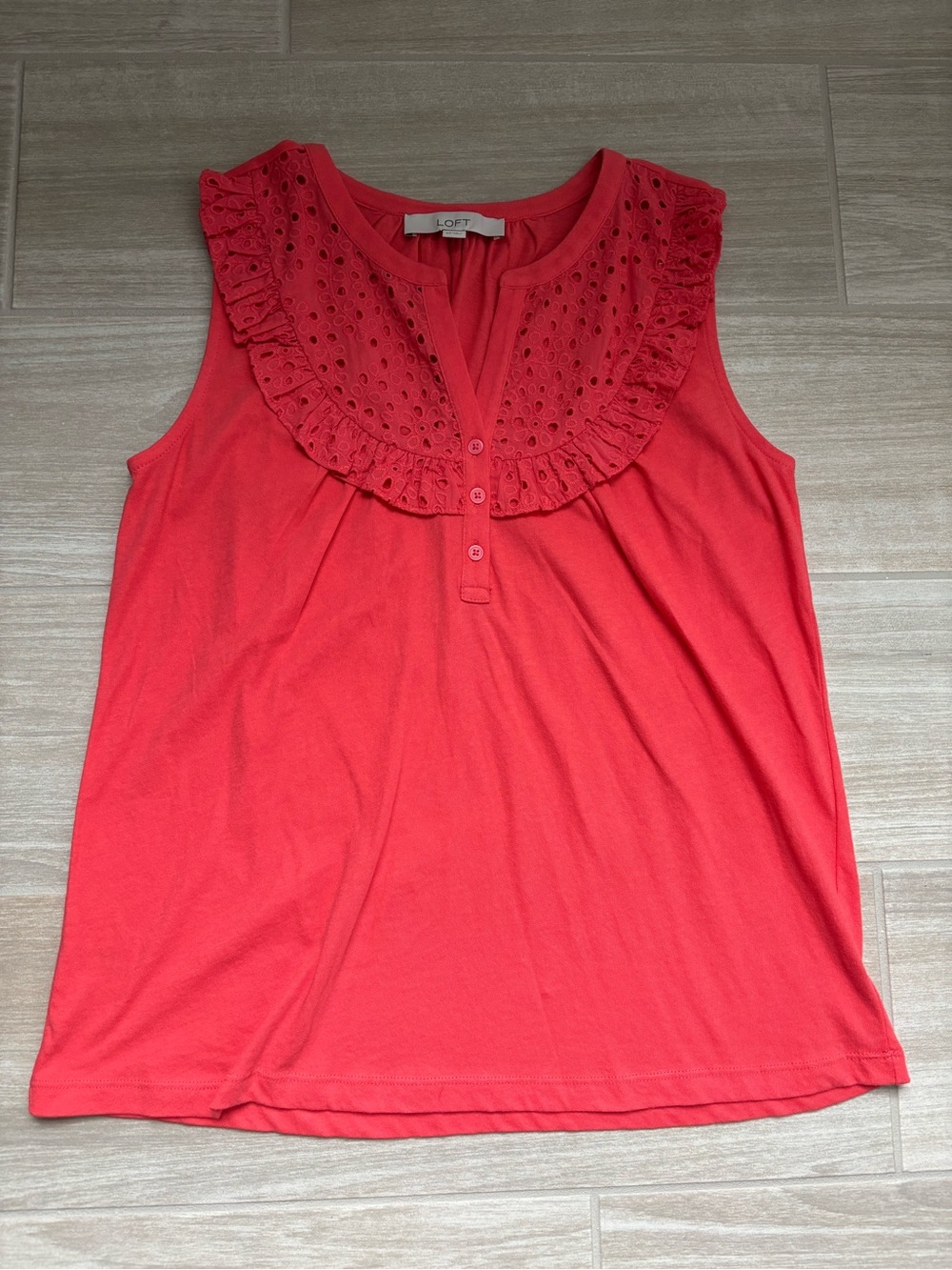 LOFT XS Coral Sleeveless Eyelet Ruffle Neck Top